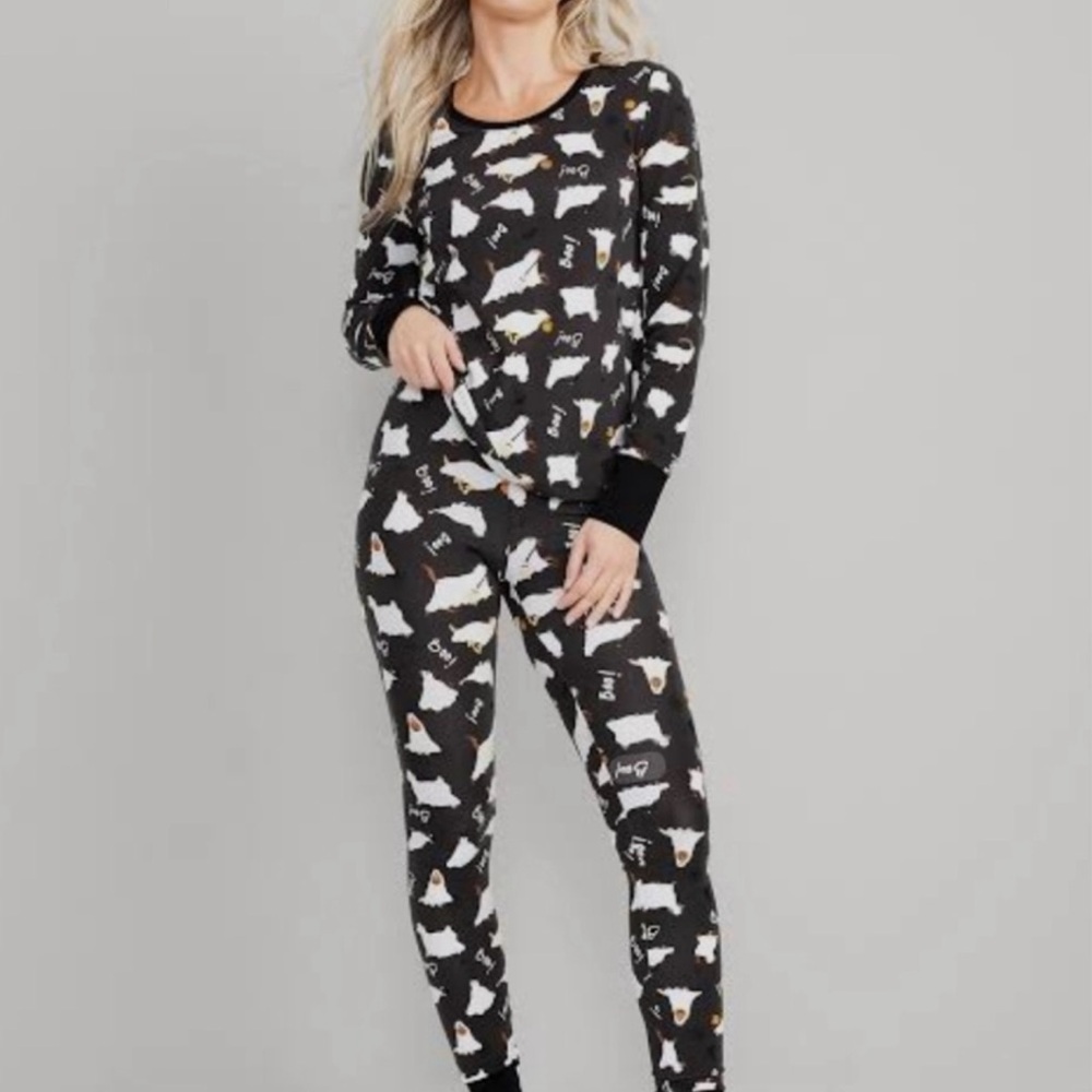 Old Navy Ghost Print Pajama Set - Black and White